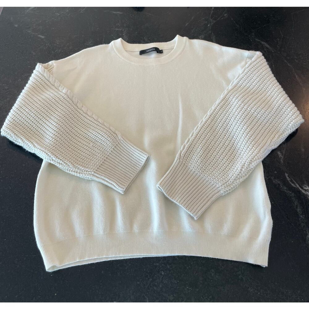 Zesica white cable knit crewneck ladies LG